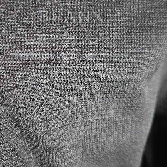 SPANX LOOK AT ME NOW SEAMLESS LEGGINGS #FL3515 LARGE BLACK - Picture 3 of 4